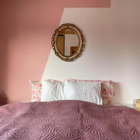 Das Haus Am See - Der Idyllische Privatsee Nahe Wien