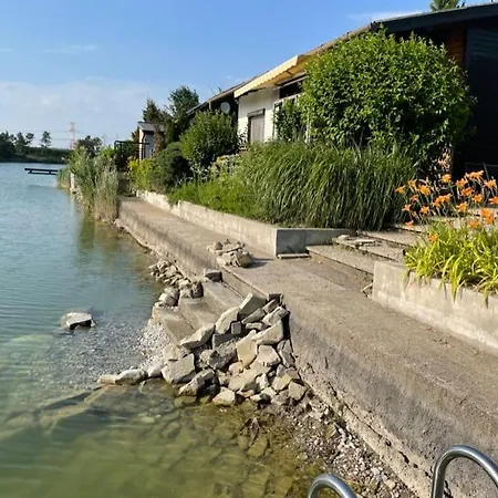 Haus Am - Der Idyllische Privatsee Nahe Wien Semesterbostad *