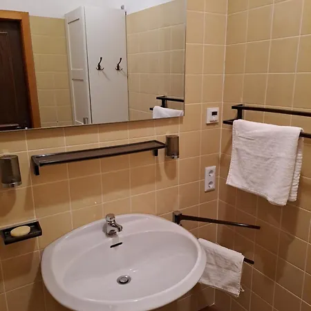 Haus Am - Der Idyllische Privatsee Nahe Wien